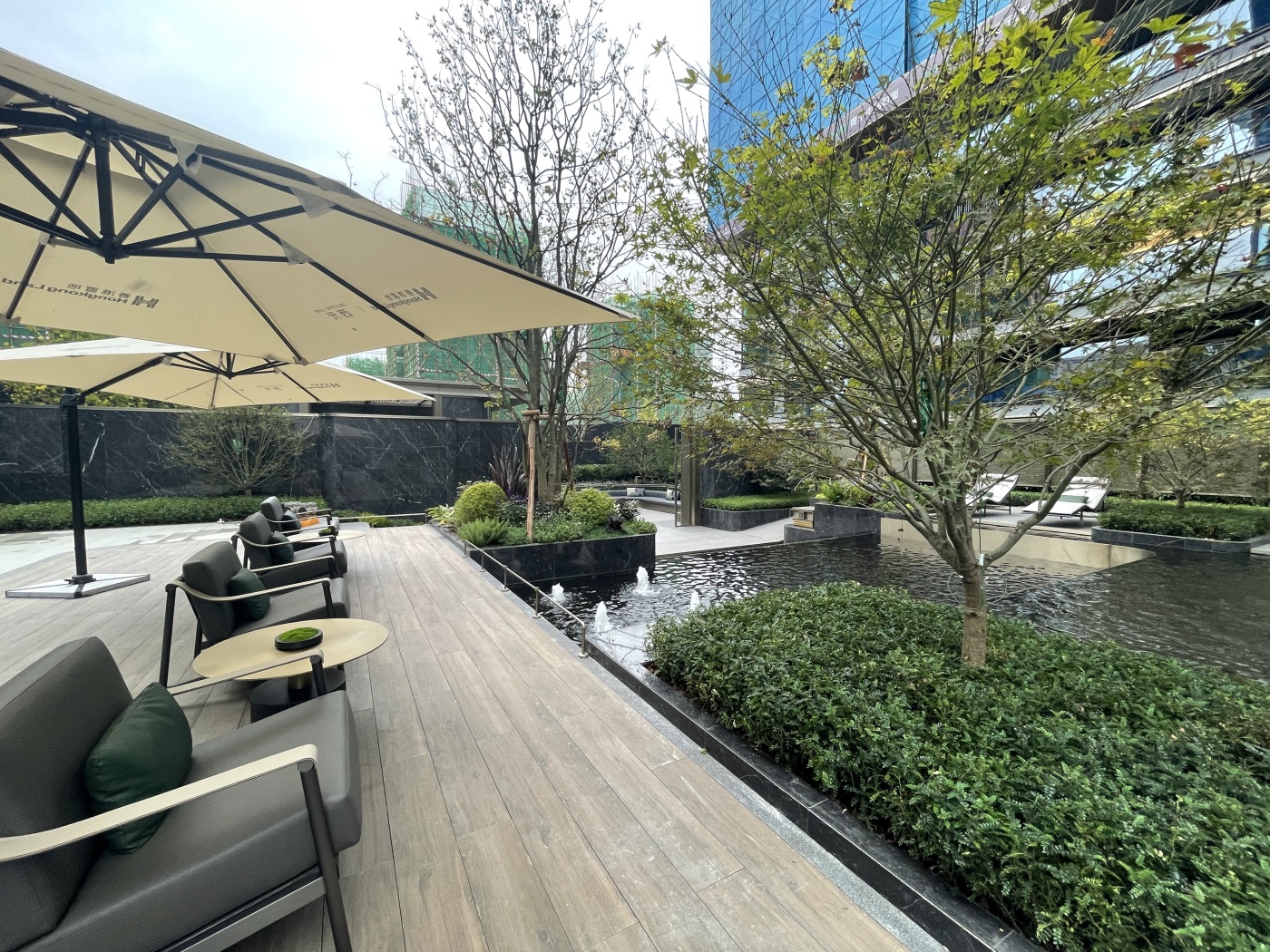 整租·香港置地西元 2室1厅 东南