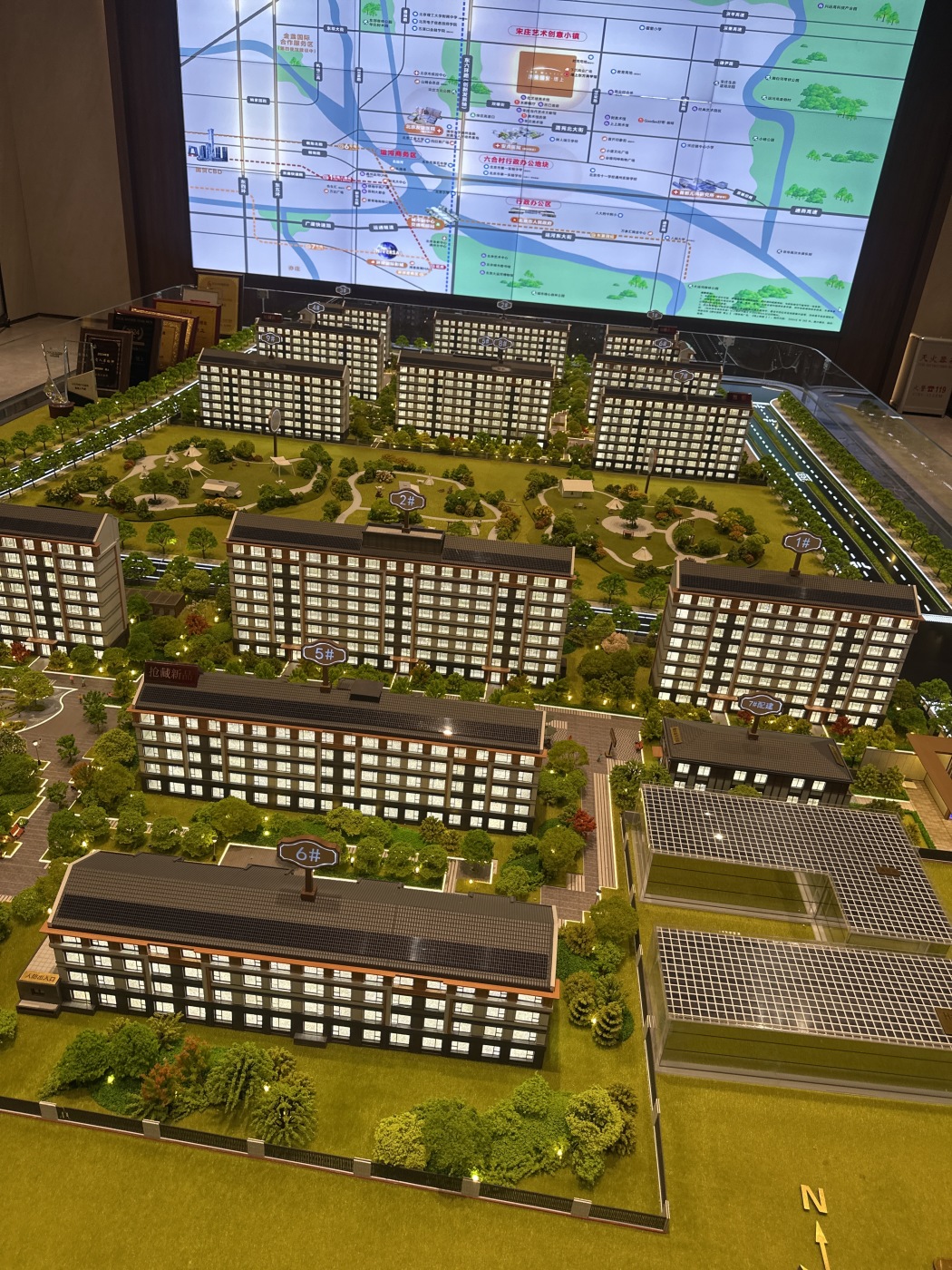 建投国贸·瑨上3室1厅2卫南北朝向5700.00元/月出租