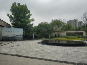 全新小区,四室精装双卫一天未住,甲板式阳台