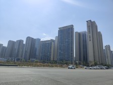招商公园大道1室1厅西南