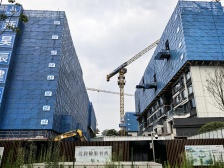 中央公园 万科璞园璞玥三房185万