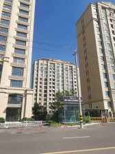 城投·奥文公馆 4室2厅 南 北