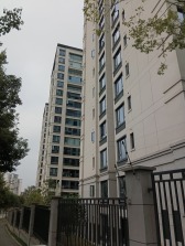 近轻轨大横厅 两梯四户 采光充足 住家安静