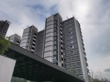 业主全款购入25年次新133平4房,无遮挡,采光非常好