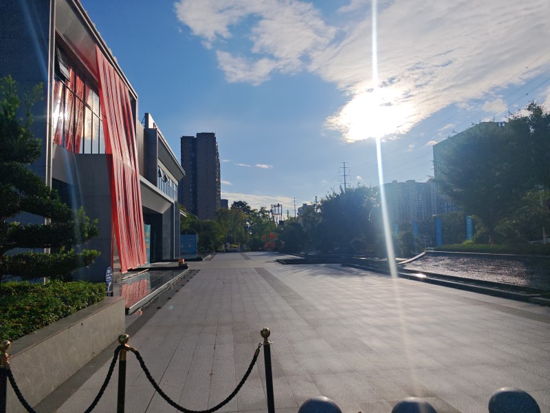 实景图在建工地