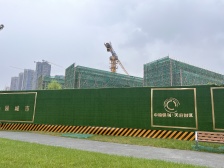 中粮保利麓湖天荟 4室2厅 东南