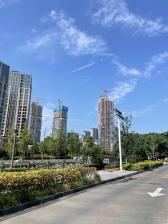 郑州陆家嘴 临河观景 华润幸福里南苑 满二年带车位 随时看