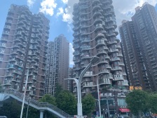 【腾龙湾】| 贵阳市花溪区贵阳经济技术开发区黄河路2号龙湾国际B地块7栋3单元5层1号房屋