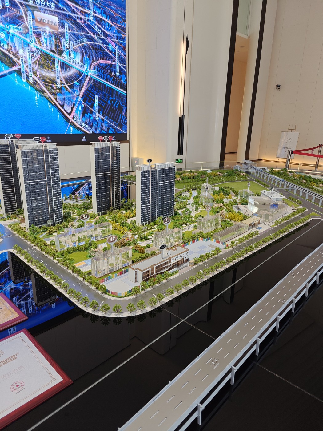 实景图:实景图在建工地