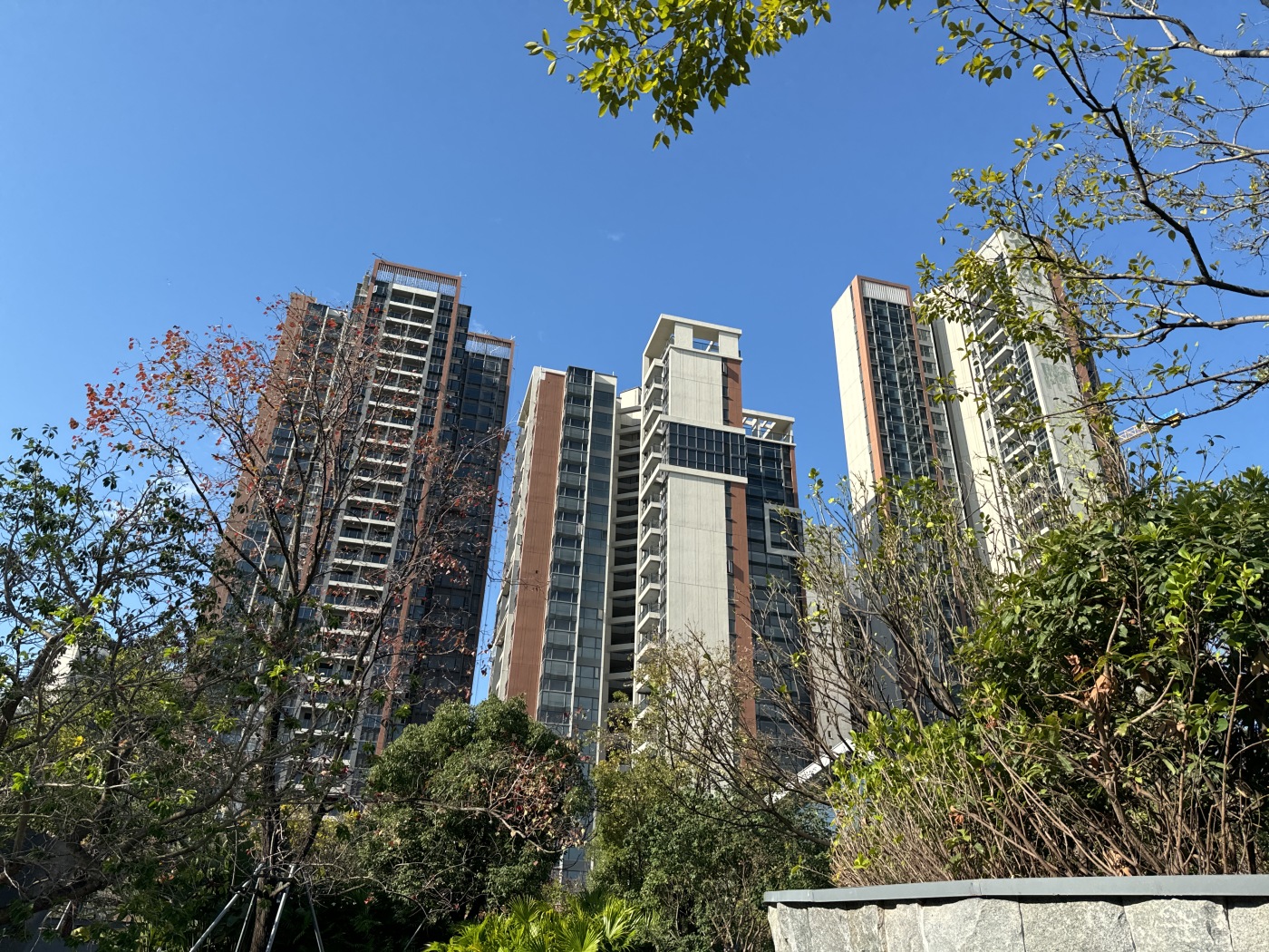 [实拍看房]分享中旅·名门府的看房经历，如果你也和我一样在犹豫…… -中旅·名门府 - 广州房天下