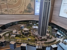 解放碑七星岗,次新小区,精装两房,双轻轨,诚心出售