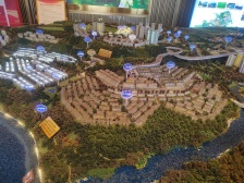 央企小区绿化好,看公园和嘉陵江,视野舒服