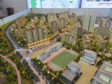 石马河 华美翡丽山二期四房185万