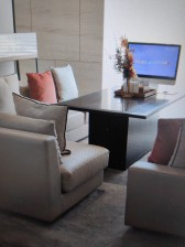 芳华2期,精装3房,装修保养好,产权清晰,无欠款