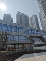 国铁城投国樾滨江实景图在建工地