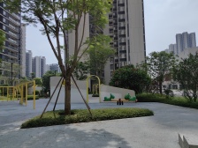 保利时区全新精装修有天然气挑空式客厅随时可看房