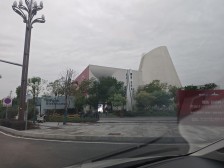 地铁站1站到龙湖天街 时尚外立面的3房