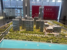 幸福里北苑 4室2厅 南 北