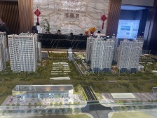 边户一室,采光刺眼!户型方正!