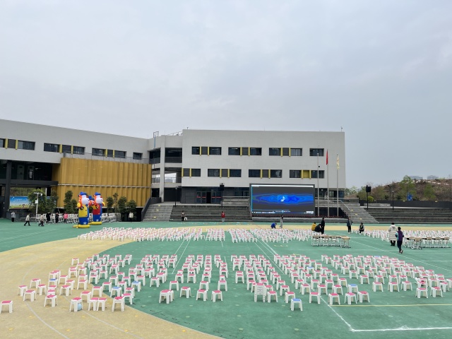 �ɶ��з���