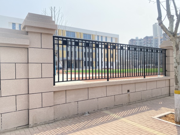 腾龙家园实景图