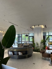 中海汇德里南区总高5层电梯洋房园区中间位置