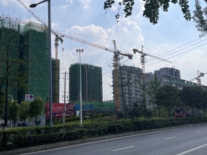 招商未来公园4室2厅南