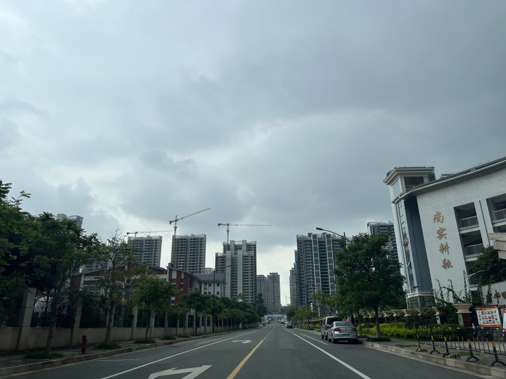 小区相关图
