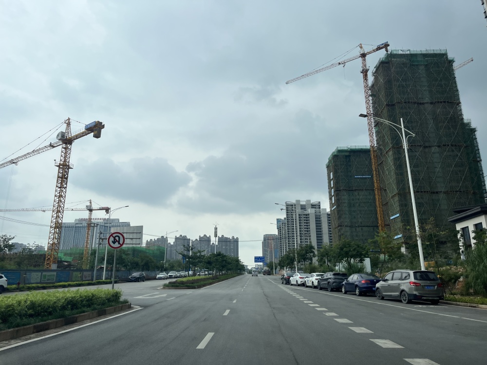 小区相关图
