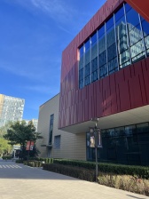 中海富华里富园南北通透三居中间位置精装业主诚心出售
