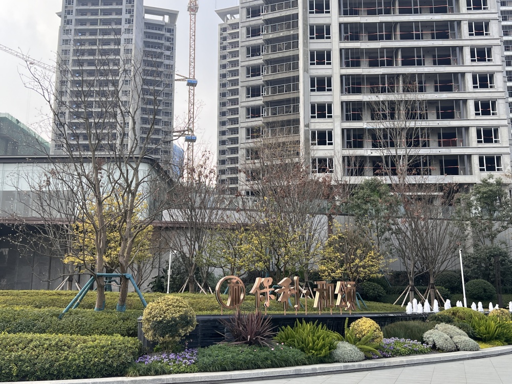 小区相关图