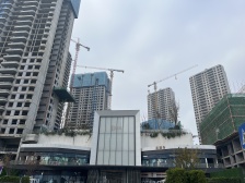 杨家坪 新希望D10天际玲珑台四房252万