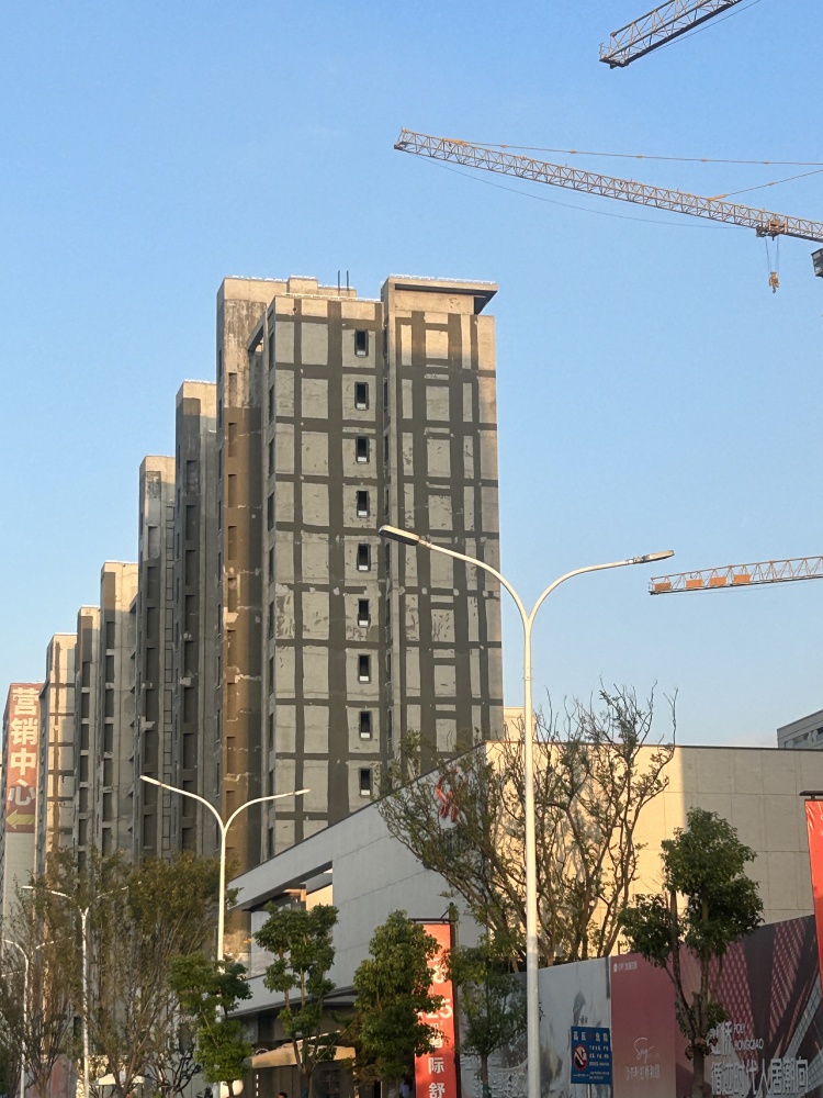 小区相关图