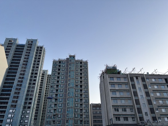 中海·峰境南开实景图