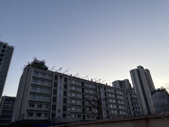 中海·峰境南开实景图