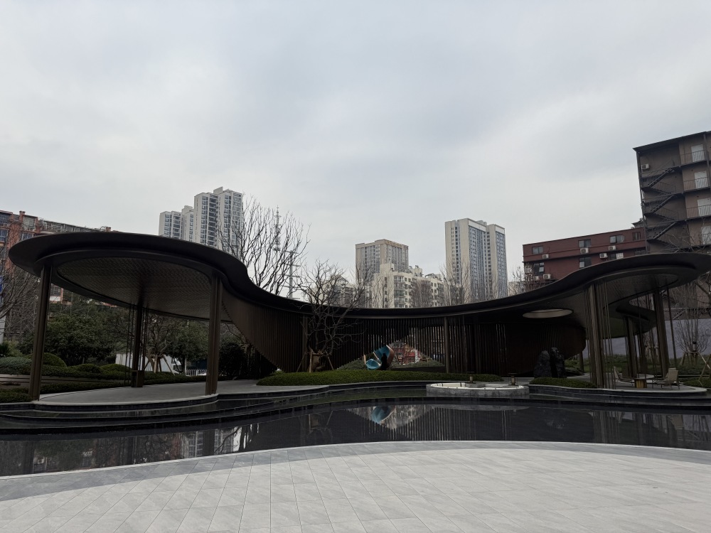 小区相关图