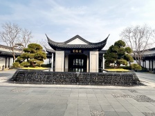 南临河精装下叠,采光视野佳,南北小院+带产权车位