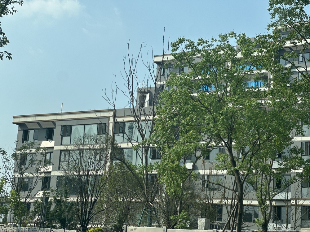 小区相关图