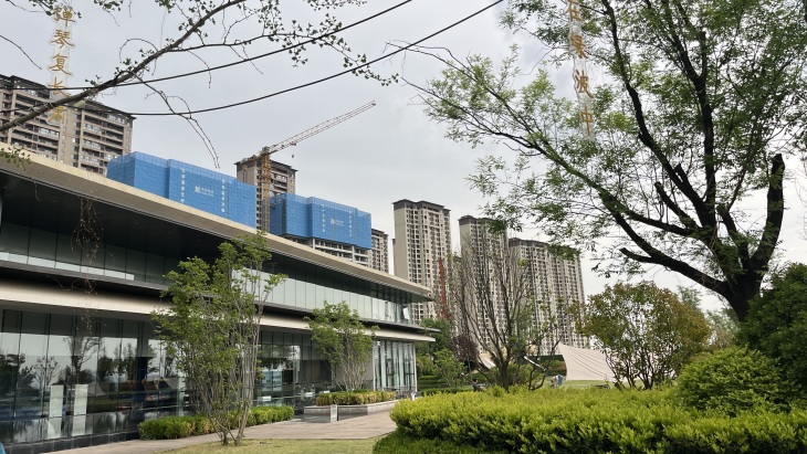 滨江翡翠城实景图