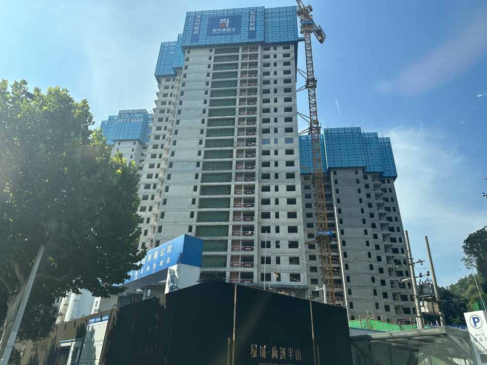 小区相关图