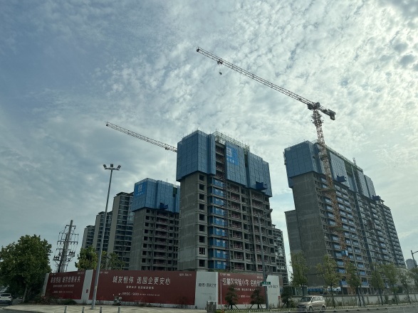 城发恒伟·西宸之光商住楼实景图
