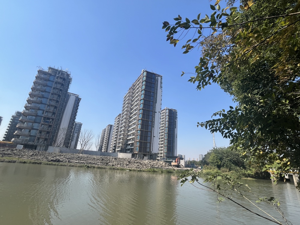 小区相关图