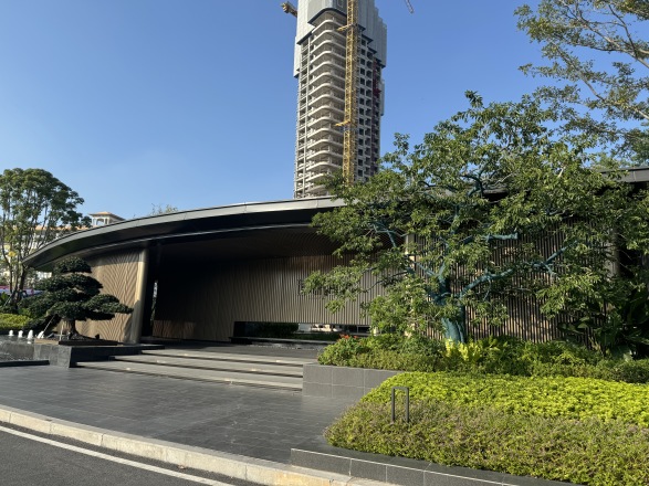 广州地铁地产·珑璟台实景图