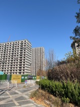 融创壹号院实景图售楼处